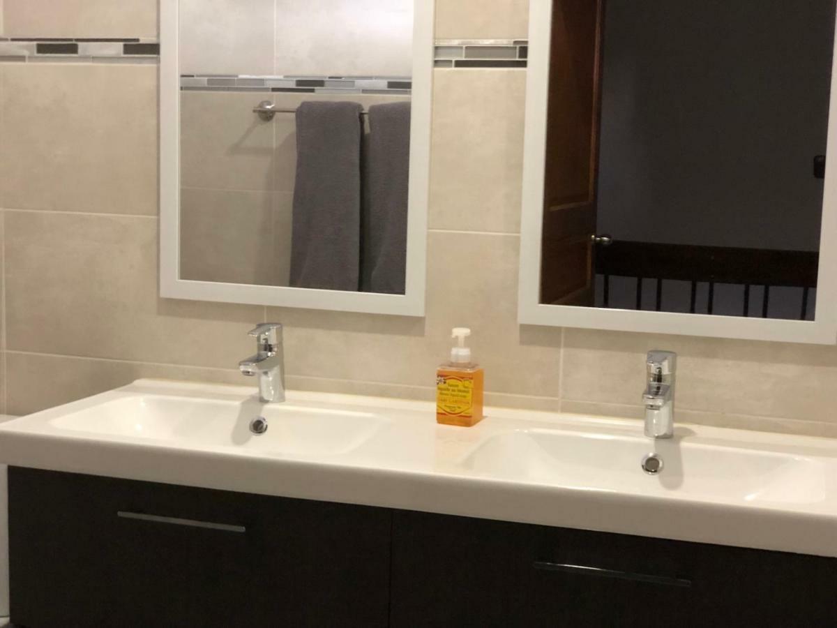 Tara Tahiti Lodge Papeete  Bagian luar foto